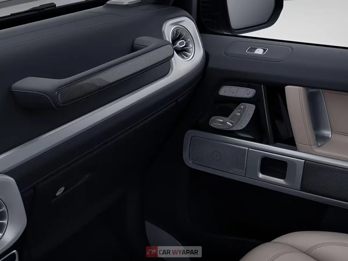 Mercedes-Benz G Class Top Feature